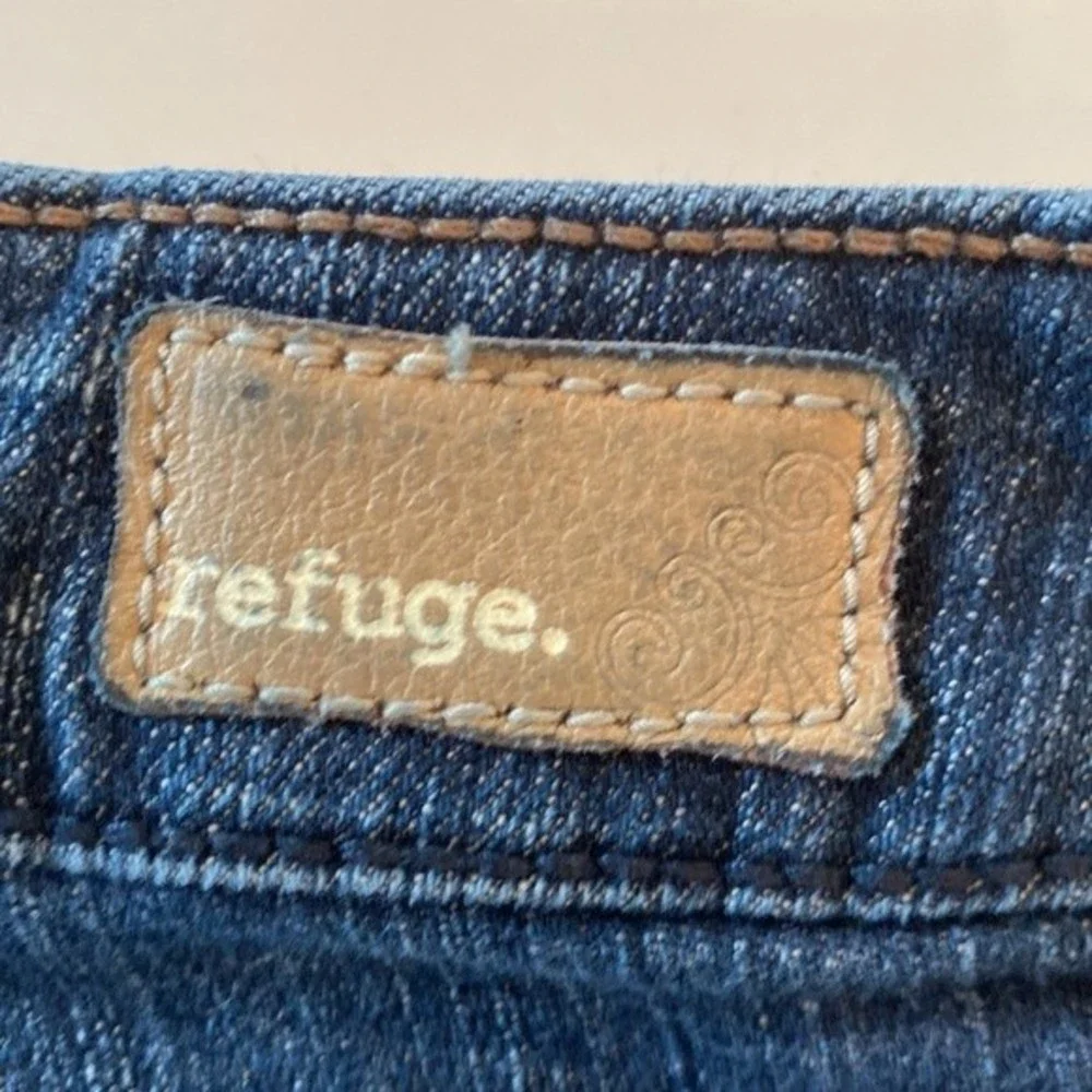 Refuge Brand Blue Jean Shorts | Cropped Jeans. Size 11